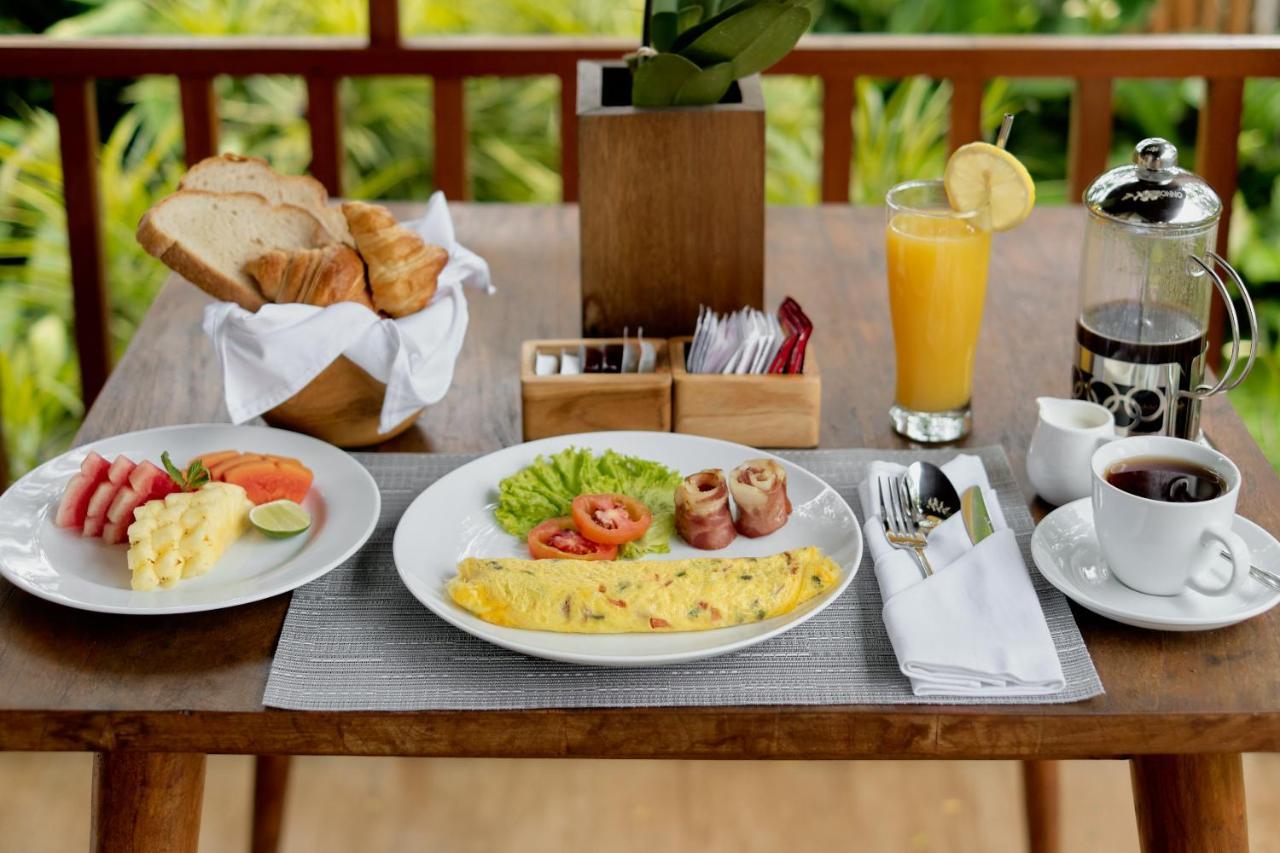 Ratni Ubud Villa Buitenkant foto