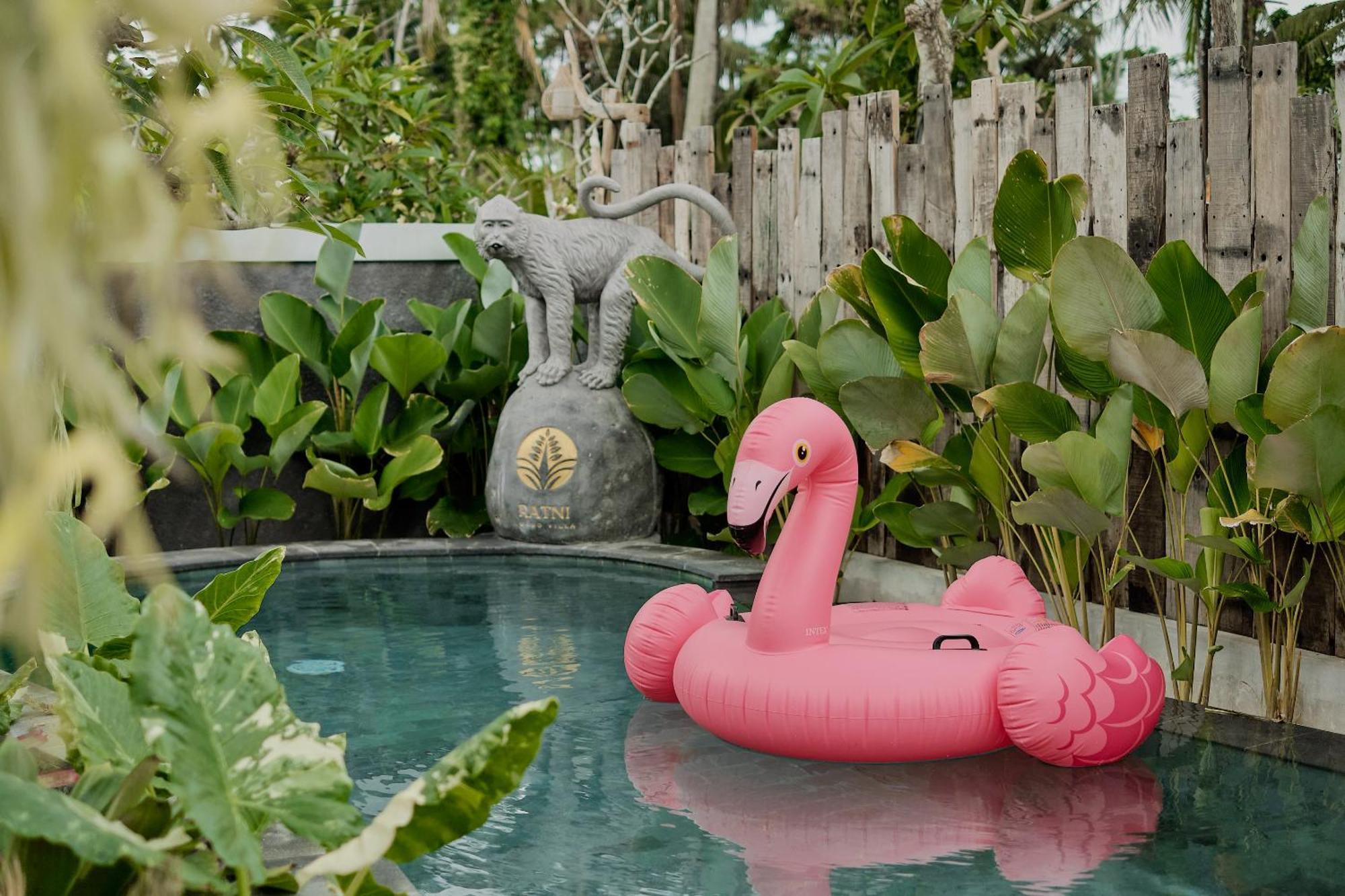 Ratni Ubud Villa Buitenkant foto