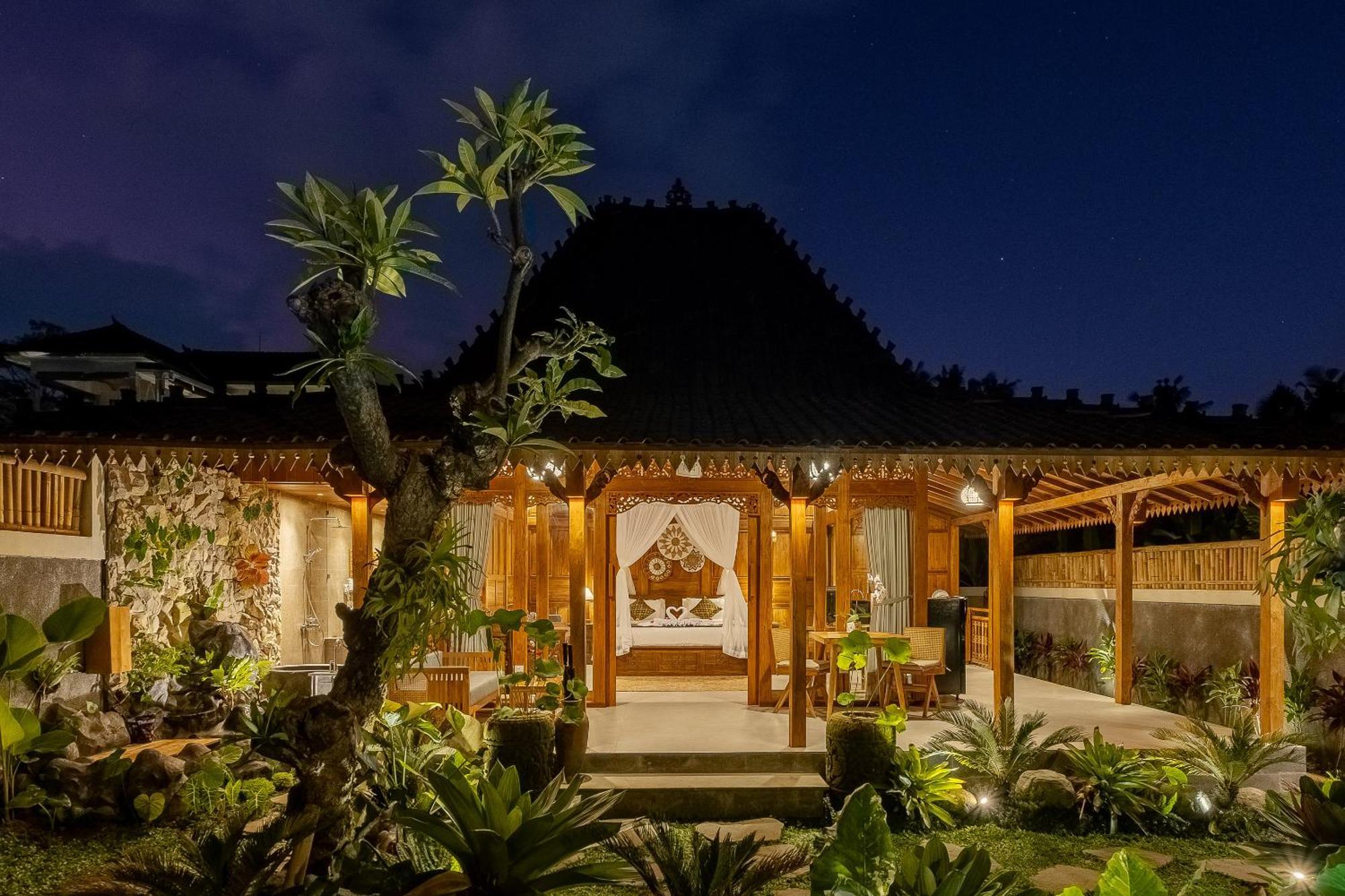 Ratni Ubud Villa Buitenkant foto